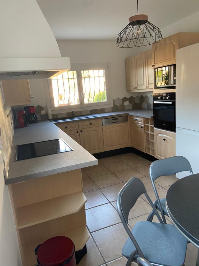 Tres Bel Appartement Entier Proche De La Mer 2 Chambres 1 Salon Vallauris Kültér fotó