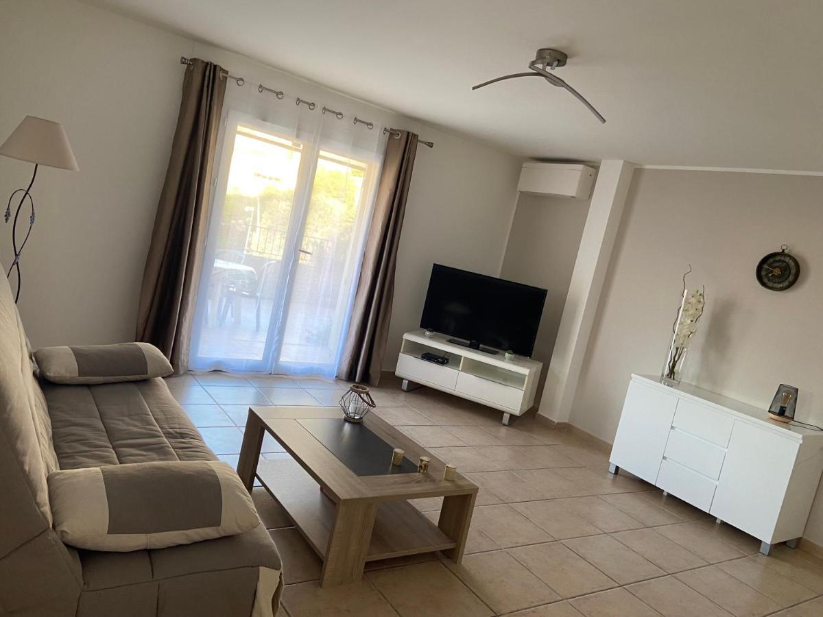 Tres Bel Appartement Entier Proche De La Mer 2 Chambres 1 Salon Vallauris Kültér fotó